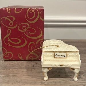 The San Francisco Music Box Company Porcelain Piano Tree Ornament, “First Noel”